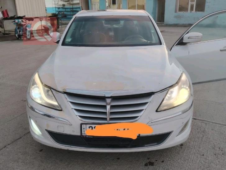 هيونداي جنسس